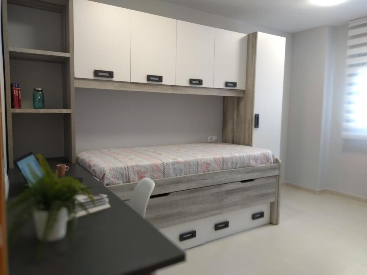 Carme L'Hospitalet de l'Infant Exterior foto