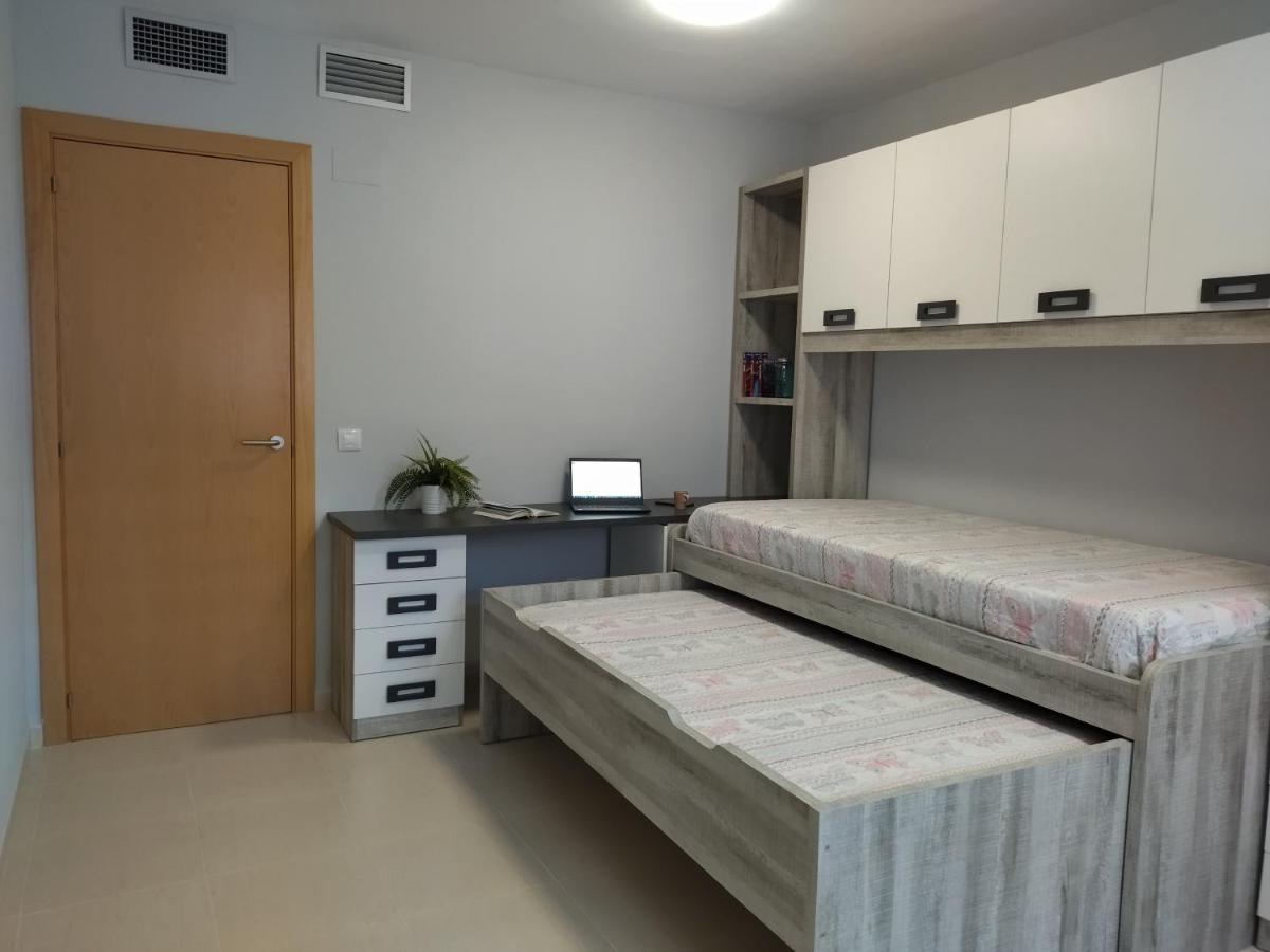 Carme L'Hospitalet de l'Infant Exterior foto