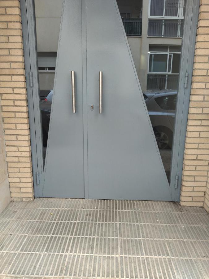 Carme L'Hospitalet de l'Infant Exterior foto